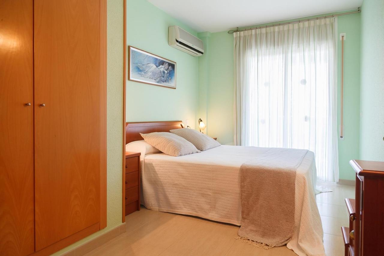Uhc Village Park Apartments Салоу Экстерьер фото